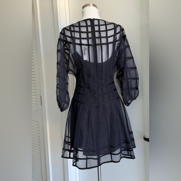 JONATHAN SIMKHAI
ADALYN ORGANZA MINI DRESS
Size XS NWT - Picture 8 of 16